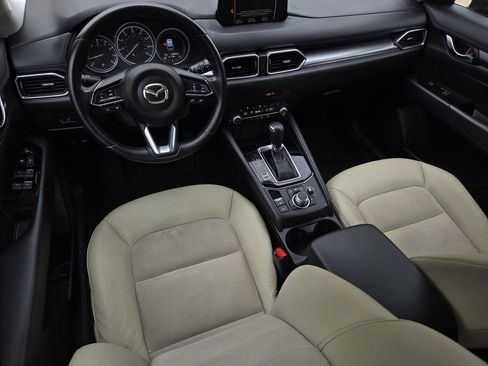 Used 2019 MAZDA CX-5 Touring image 17