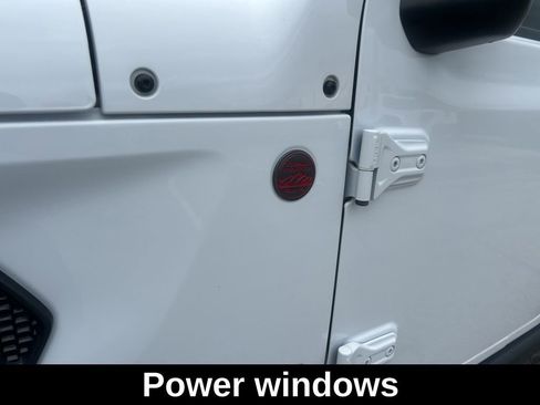 Certified 2024 Jeep Wrangler Unlimited Rubicon image 20