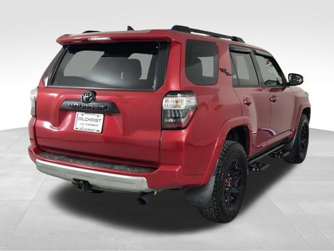 Used 2019 Toyota 4Runner TRD Off-Road Premium AWD/4WD image 7