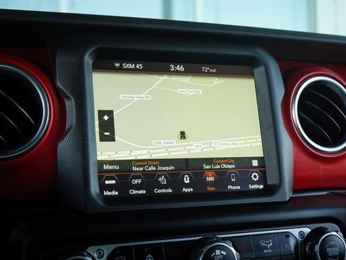 Used 2021 Jeep Wrangler Unlimited Rubicon image 18