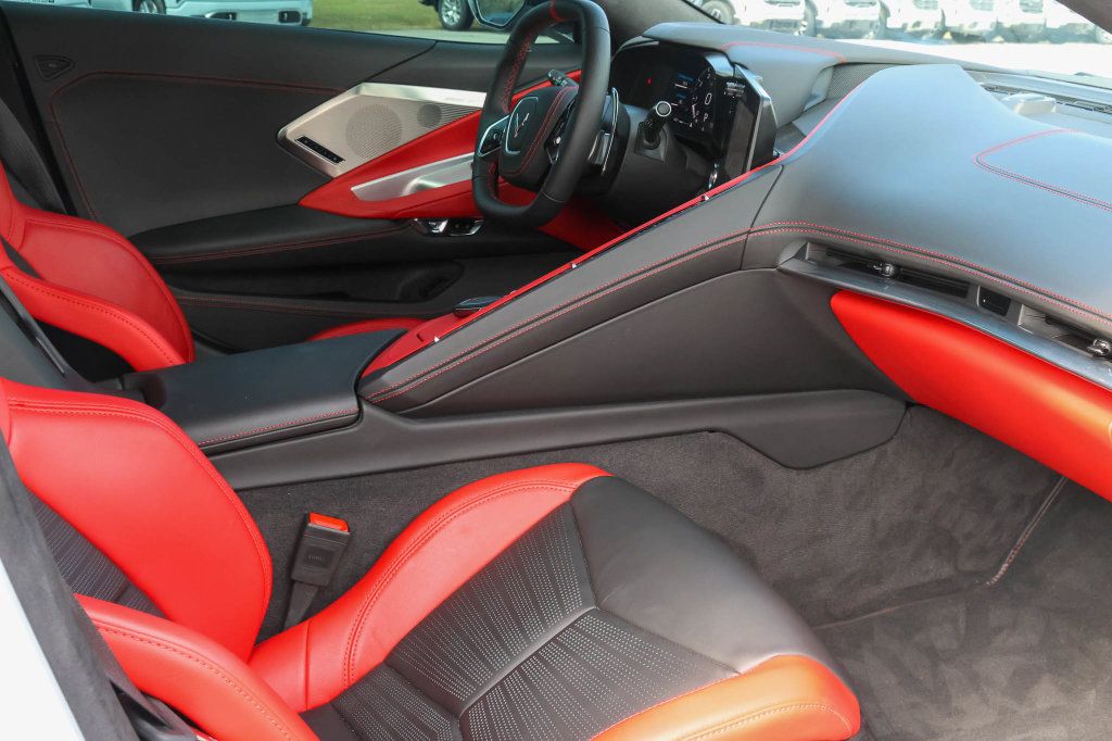 Used 2024 Chevrolet Corvette Stingray Premium Cpe w/ Z51 Performance Package RWD image 15