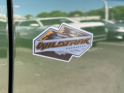 Used 2023 Ford Bronco Wildtrak AWD/4WD image 19