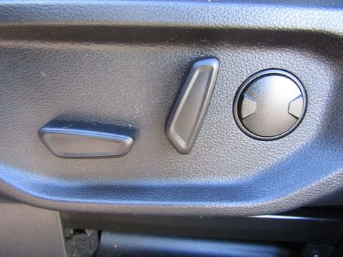 Used 2024 Ford Ranger XLT w/ Equipment Group 301A High image 23