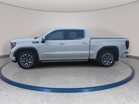 Used 2023 GMC Sierra 1500 Denali AWD/4WD image 8