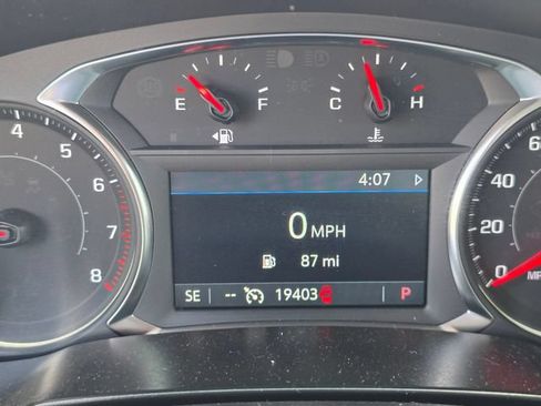 Used 2025 Chevrolet Blazer LT AWD/4WD image 31