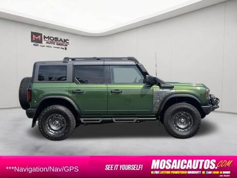 Used 2024 Ford Bronco Everglades AWD/4WD image 8