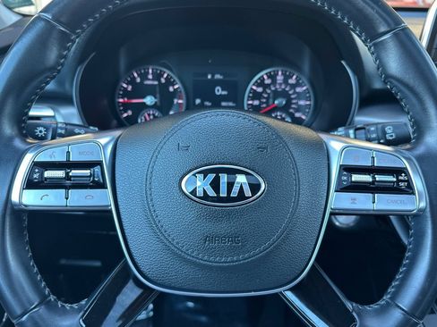 Used 2020 Kia Telluride S FWD image 23