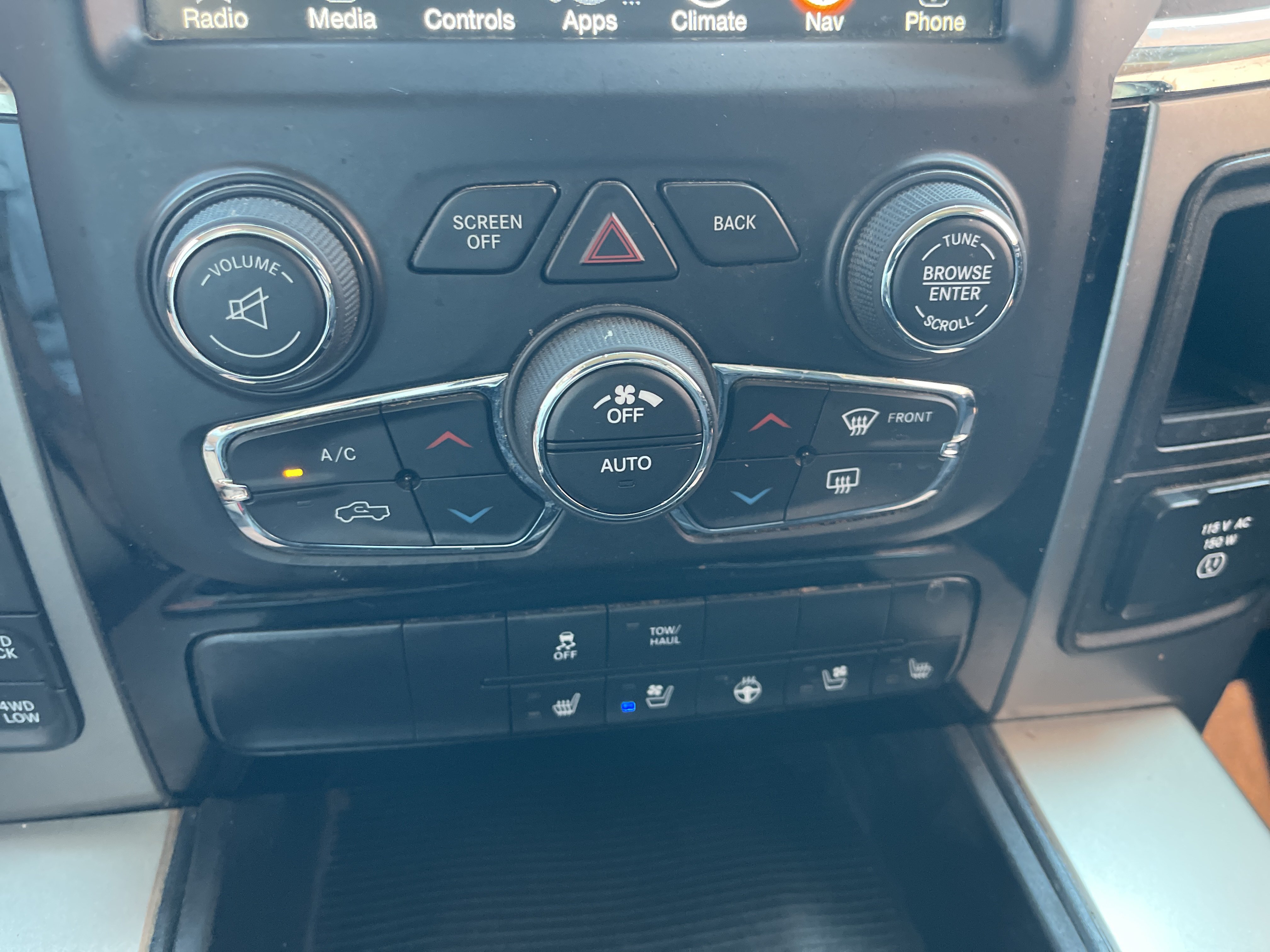 Used 2014 RAM 1500 Sport w/ Remote Start & Security Group AWD/4WD image 27