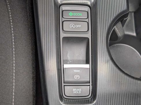 Certified 2024 Honda Civic EX image 26