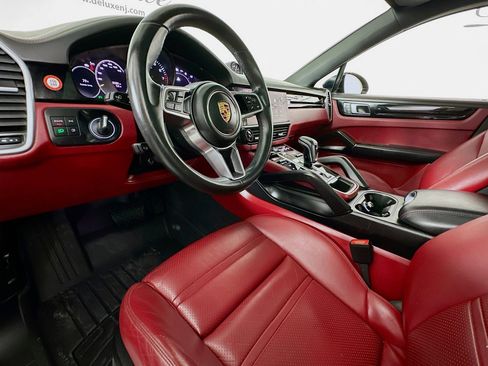 Used 2022 Porsche Cayenne E-Hybrid Coupe image 7