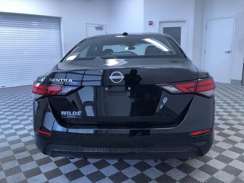 Used 2025 Nissan Sentra SV image 14