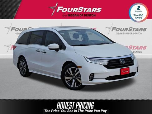 Used 2023 Honda Odyssey Touring image 1