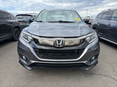 Used 2020 Honda HR-V Sport image 2
