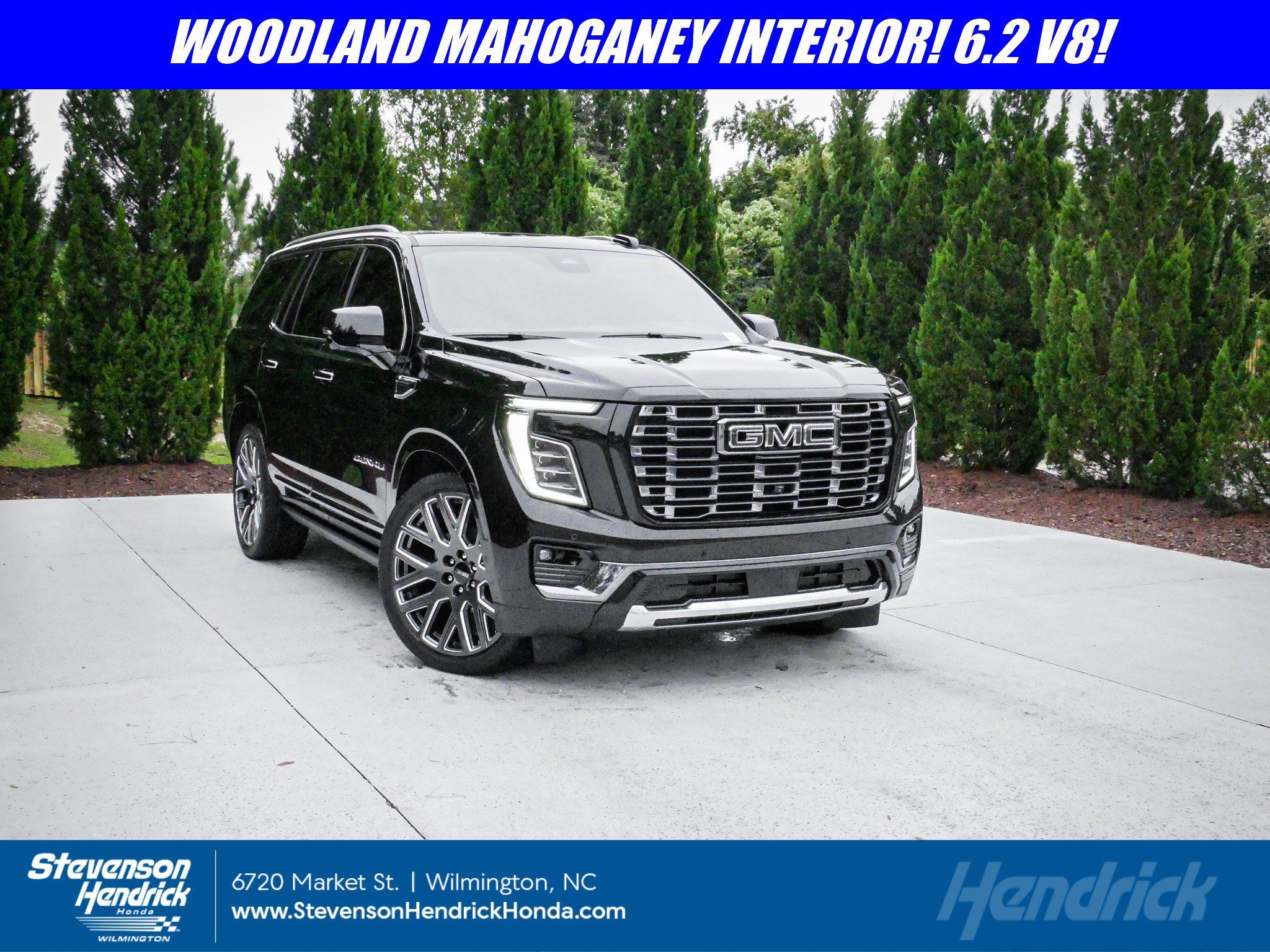 Used 2025 GMC Yukon Denali Ultimate w/ LPO, Floor Liner Package AWD/4WD image 1