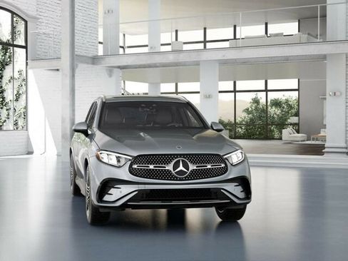 New 2025 Mercedes-Benz GLC 350e 4MATIC image 9