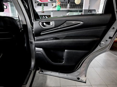 Used 2018 INFINITI QX60 Luxe image 24