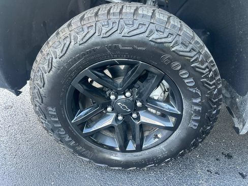Used 2026 Chevrolet Silverado 1500 Custom Trail Boss AWD/4WD image 31
