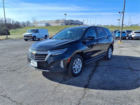 Used 2022 Chevrolet Equinox LT image 32