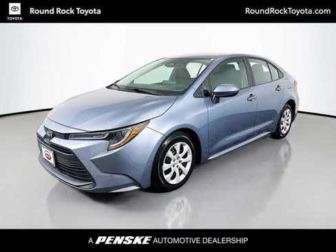 Certified 2024 Toyota Corolla LE image 1