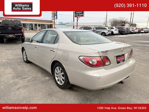 Used 2004 Lexus ES 330 image 6