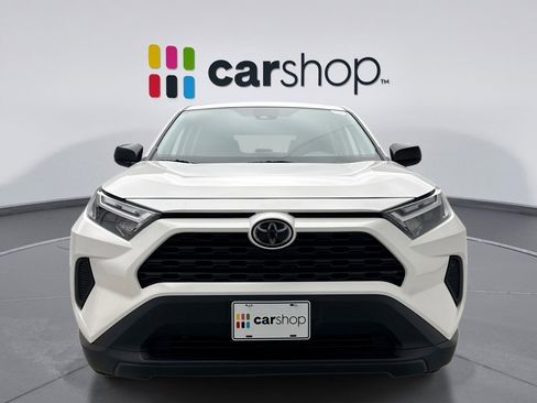 Used 2024 Toyota RAV4 LE image 8