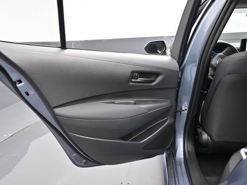 Used 2026 Toyota Corolla LE w/ LE Premium Package FWD image 21