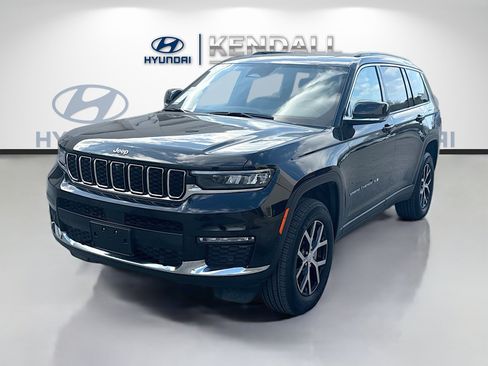 Used 2024 Jeep Grand Cherokee L Limited w/ Luxury Tech Group II AWD/4WD image 3