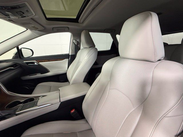 Used 2020 Lexus RX 350L FWD w/ Premium Package image 17
