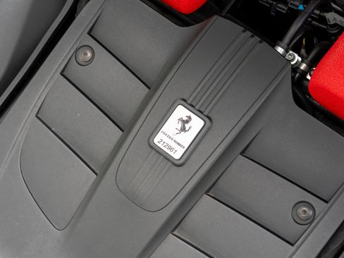 Used 2016 Ferrari F12 Berlinetta RWD image 45