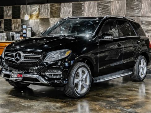 Used 2018 Mercedes-Benz GLE 350 w/ Premium 1 Package image 8