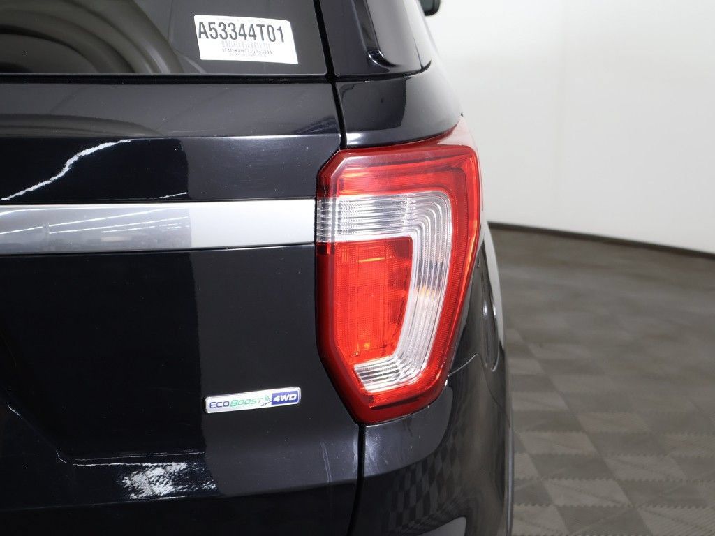 Used 2018 Ford Explorer Platinum AWD/4WD image 20