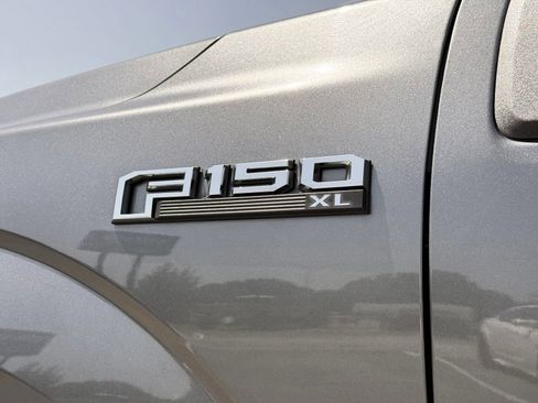 Used 2018 Ford F150 XL w/ XL Power Equipment Group AWD/4WD image 5