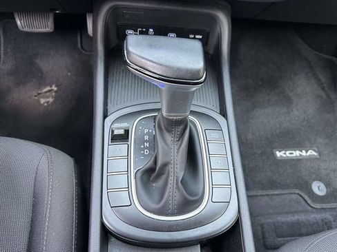 Used 2024 Hyundai Kona SEL AWD/4WD image 25