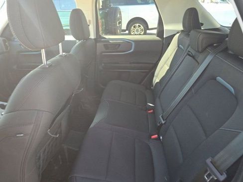 Used 2024 Ford Bronco Sport Badlands image 9