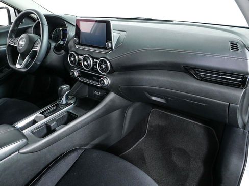 Used 2020 Nissan Sentra SV FWD image 22