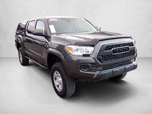 Used 2022 Toyota Tacoma SR image 6