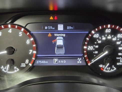 Used 2022 Nissan Frontier PRO-4X w/ Pro-4X Premium Package AWD/4WD image 16