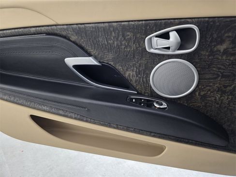 Used 2023 Aston Martin DB11 Coupe image 24