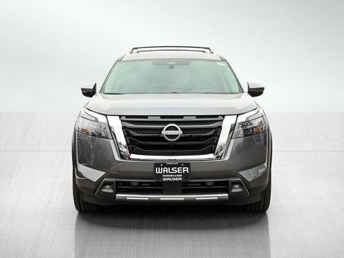 New 2025 Nissan Pathfinder Platinum w/ Lighting Package (N92) image 2