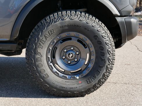 Used 2025 Ford Bronco Badlands AWD/4WD image 15
