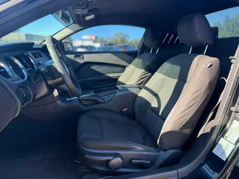 Used 2012 Ford Mustang 2dr Coupe V6 image 10