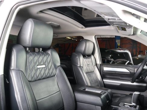 Used 2016 Toyota Tundra Platinum image 35