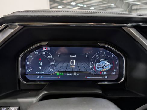 Used 2025 GMC Sierra 2500 Denali w/ Denali Reserve Package image 23