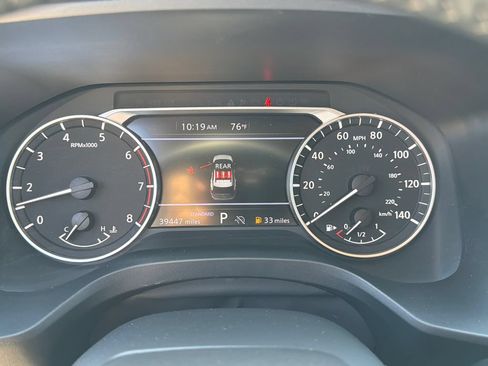 Used 2025 Nissan Rogue SV FWD image 26