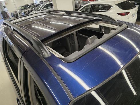 Used 2007 Toyota Sienna XLE image 49