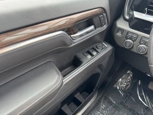 Certified 2022 Chevrolet Silverado 1500 RST AWD/4WD image 32