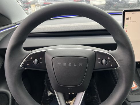 Used 2024 Tesla Model 3 Standard Range image 16