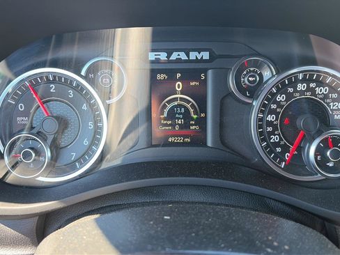 Used 2022 RAM 2500 Big Horn w/ Snow Chief Group AWD/4WD image 7