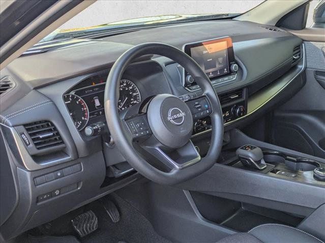 Used 2023 Nissan Rogue SV AWD/4WD image 10