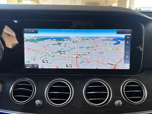 Used 2017 Mercedes-Benz GLS 450 4MATIC image 35